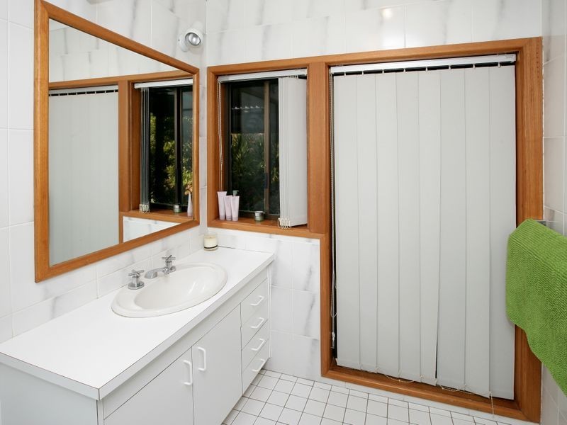 98 Stanley Street, Kooringal NSW 2650