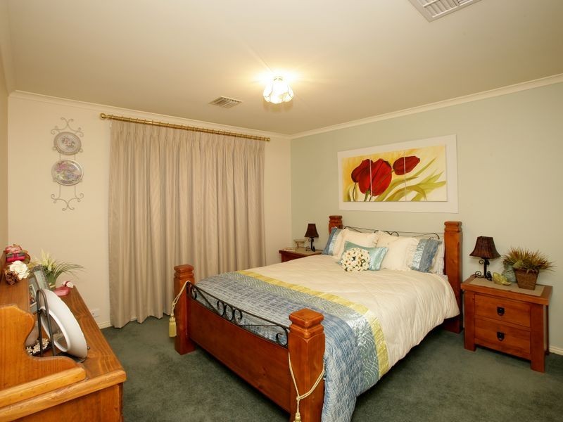 20 Henwood Avenue, Kooringal NSW 2650