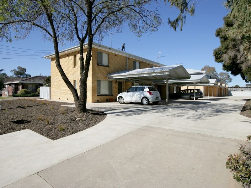 6/12 Higgins Avenue, Wagga Wagga NSW 2650