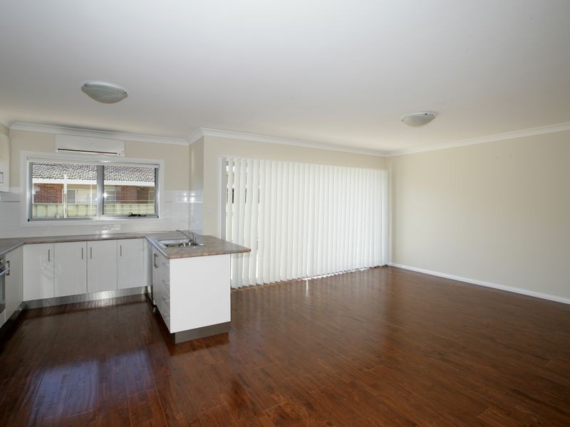 7/12 Higgins Avenue, Wagga Wagga NSW 2650
