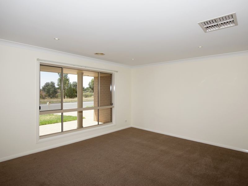 56 Mima Street, Glenfield Park NSW 2650