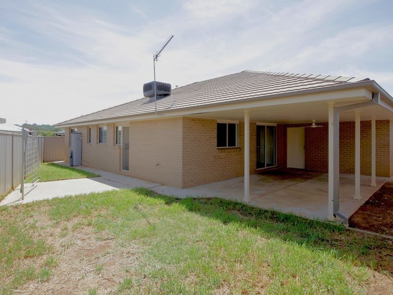 56 Mima Street, Glenfield Park NSW 2650