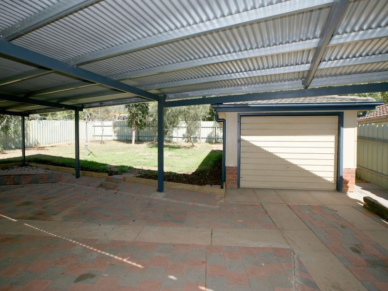 88 Warrawong Street, Kooringal NSW 2650