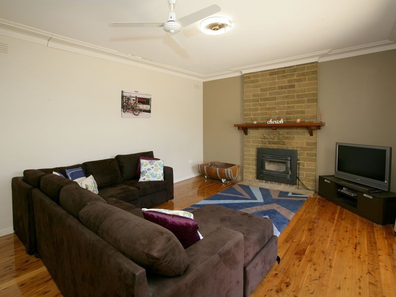 20 Campbell Place, Wagga Wagga NSW 2650