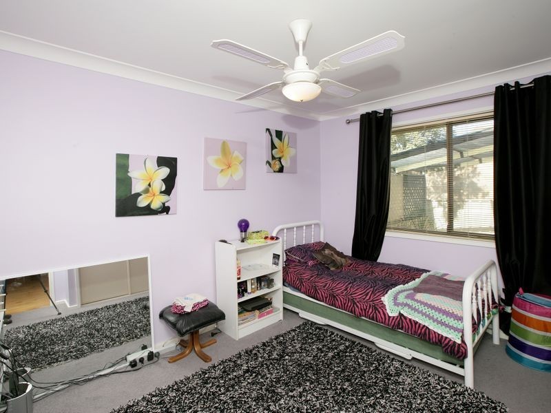 16 Vasey Street, Ashmont NSW 2650