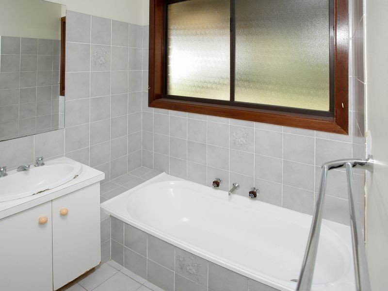 30 Wiradjuri Crescent, Wagga Wagga NSW 2650
