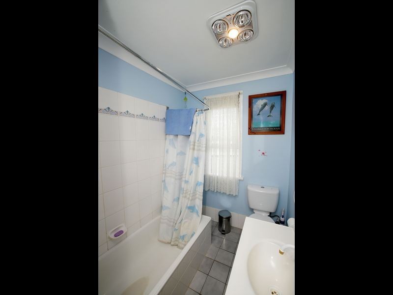 25 Edney Street, Kooringal NSW 2650