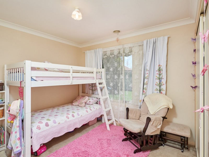 14 Wonkana Road, Glenfield Park NSW 2650