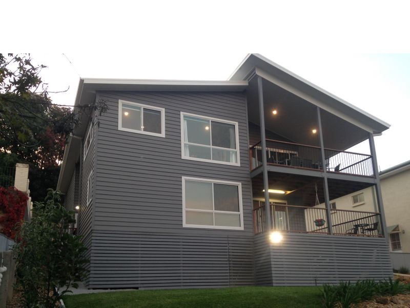 9 Bellevue Parade, Kooringal NSW 2650