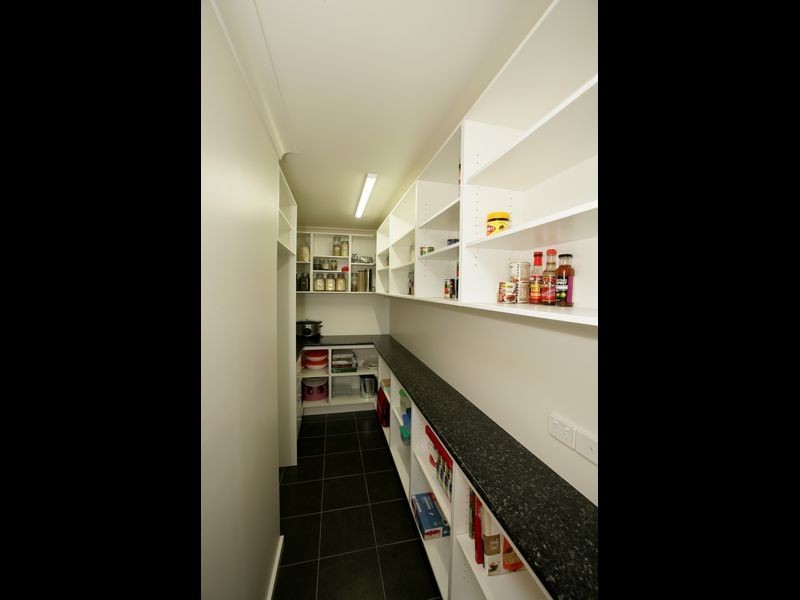 9 Bellevue Parade, Kooringal NSW 2650