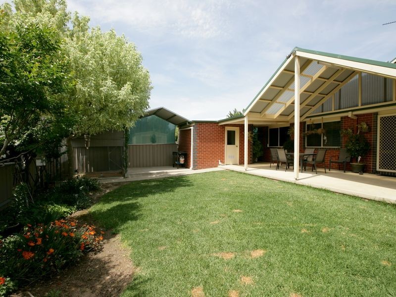 13 Bourkelands Drive, Bourkelands NSW 2650