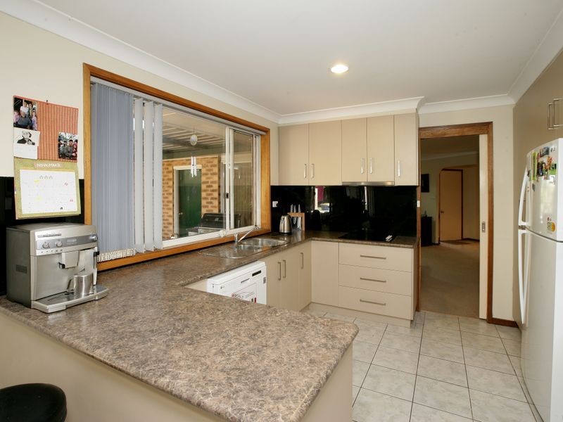 89 Red Hill Road, Kooringal NSW 2650