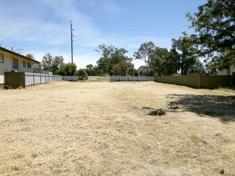 4 Oliver Place, Tolland NSW 2650