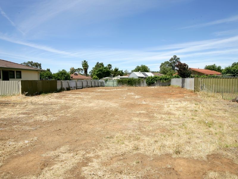 7 Bingham Place, Tolland NSW 2650