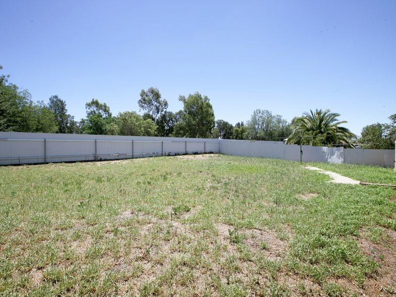 28 Wiradjuri Crescent, Wagga Wagga NSW 2650