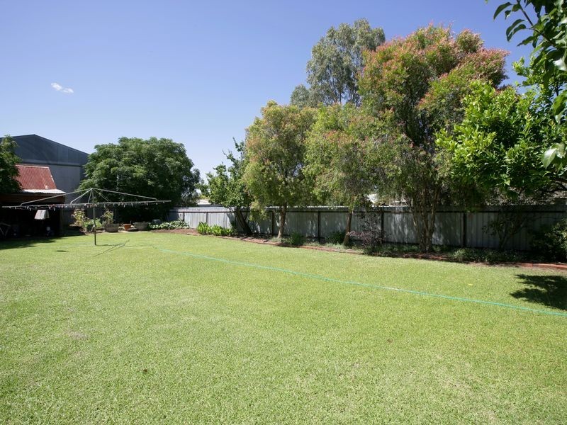 27 Waterview Street, Ganmain NSW 2702