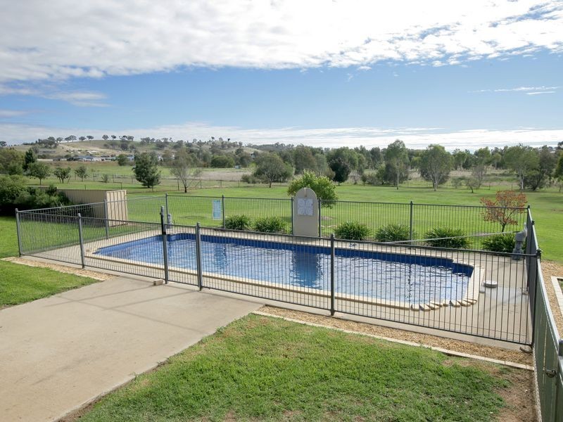 60 Dunns Road, Springvale NSW 2650