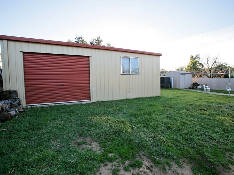 2 Matheson Place, Estella NSW 2650