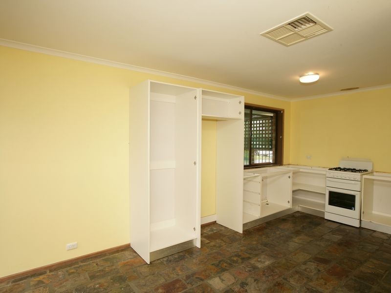 78 Elizabeth Avenue, Forest Hill NSW 2651