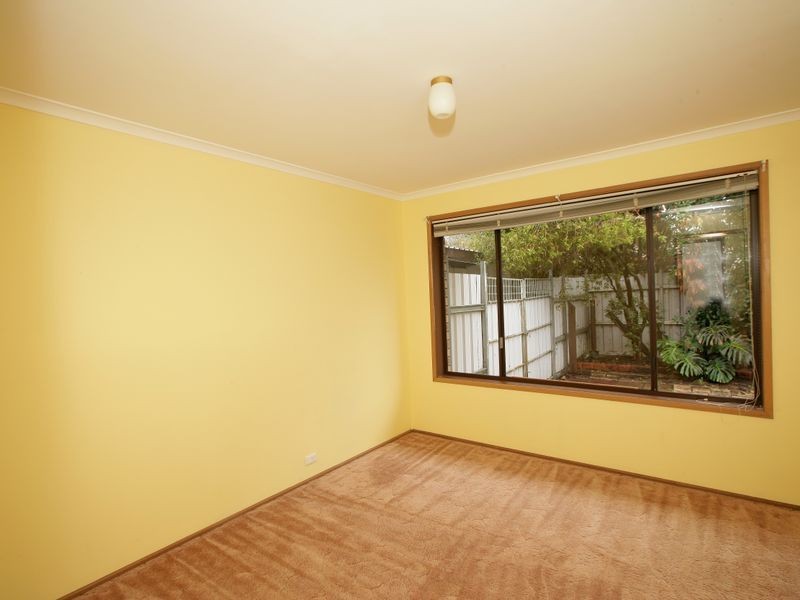 78 Elizabeth Avenue, Forest Hill NSW 2651