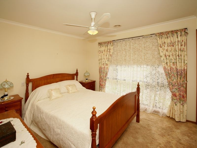 67 Pugsley Avenue, Estella NSW 2650