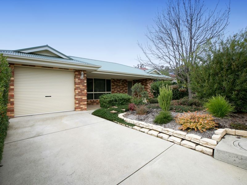 1 Merong Place, Bourkelands NSW 2650