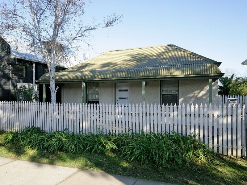 12 Best Street, Wagga Wagga NSW 2650