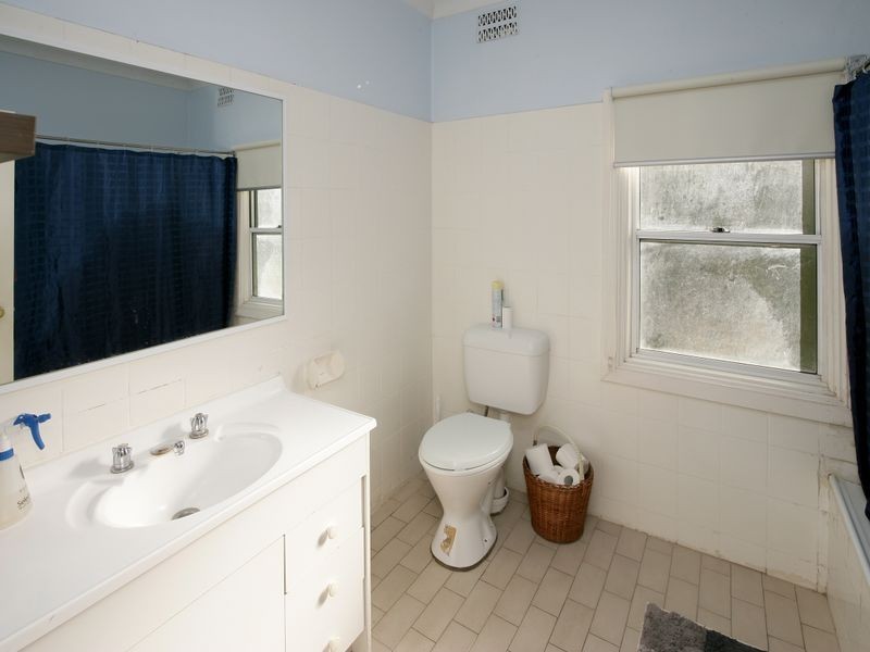 12 Best Street, Wagga Wagga NSW 2650