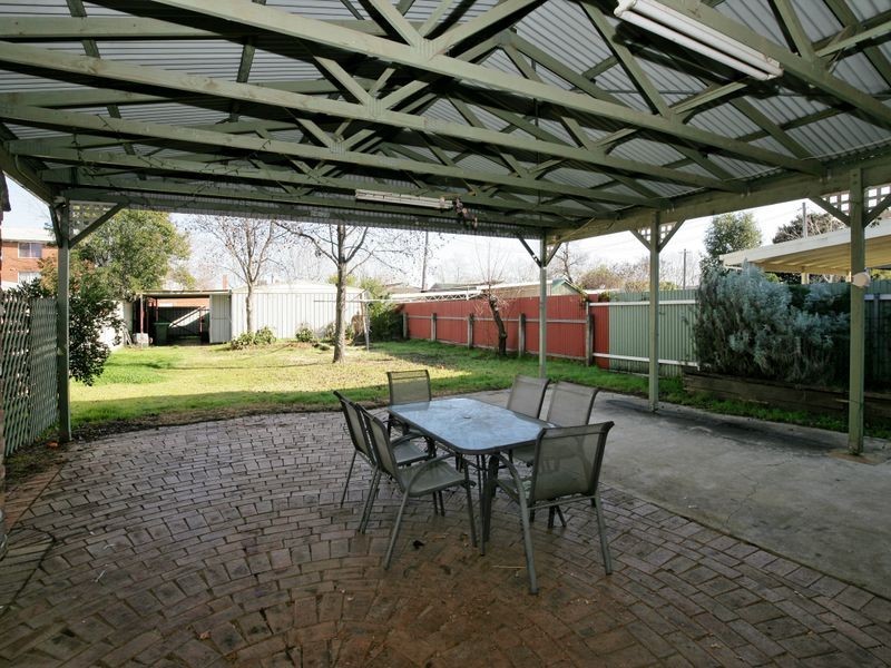 12 Best Street, Wagga Wagga NSW 2650
