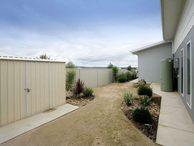 30 Rainbow Drive, Estella NSW 2650