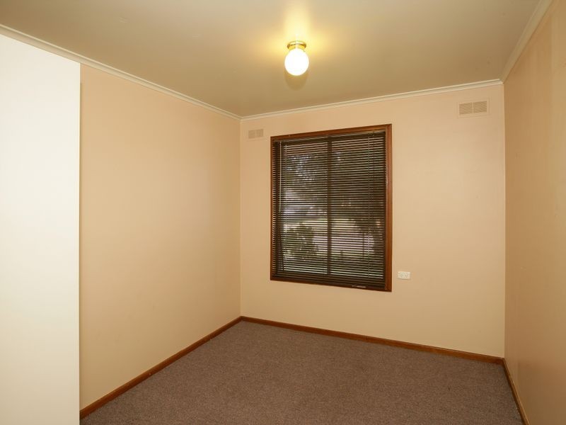 155 Raye Street, Tolland NSW 2650