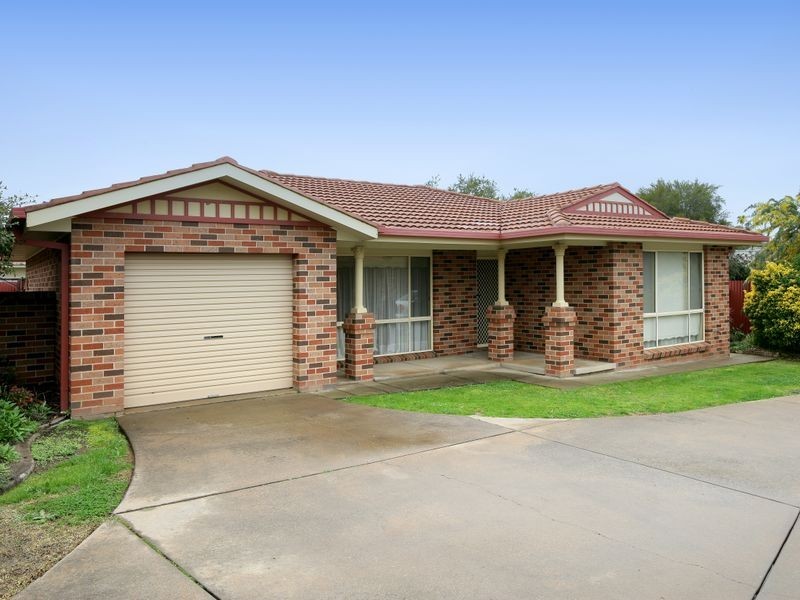 5/108 Undurra Drive, Glenfield Park NSW 2650