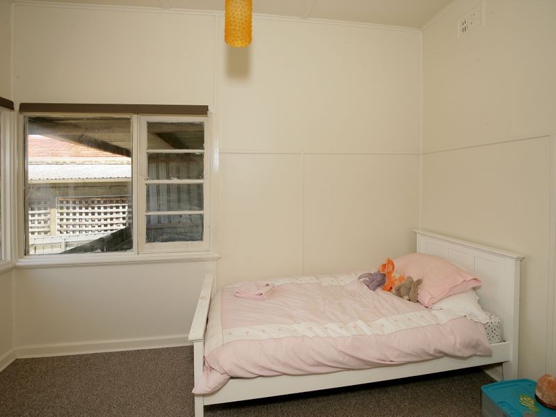 228 Lake Albert Road, Kooringal NSW 2650