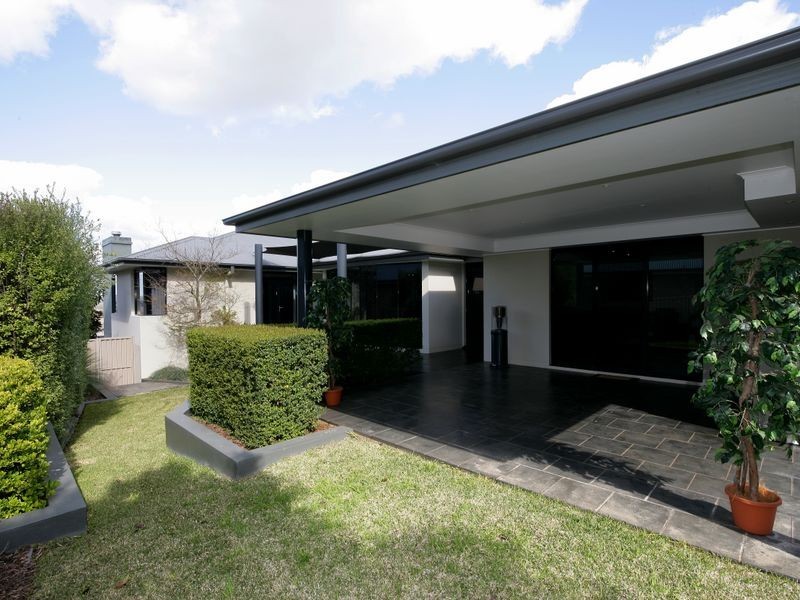 21 Atherton Crescent, Wagga Wagga NSW 2650