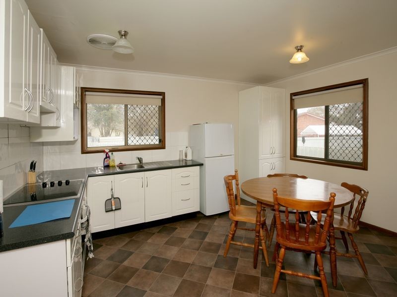 157 Raye Street, Tolland NSW 2650