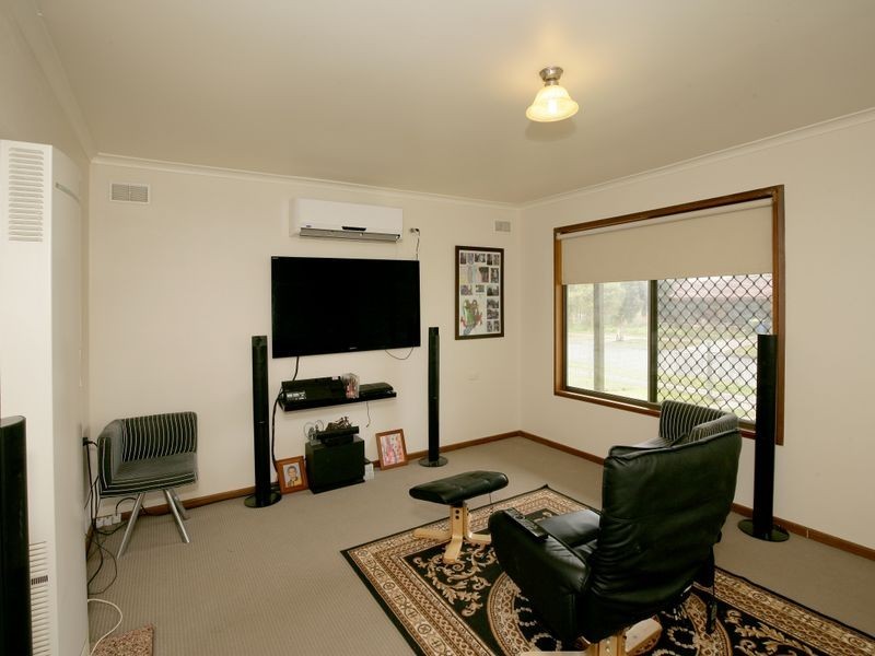 157 Raye Street, Tolland NSW 2650