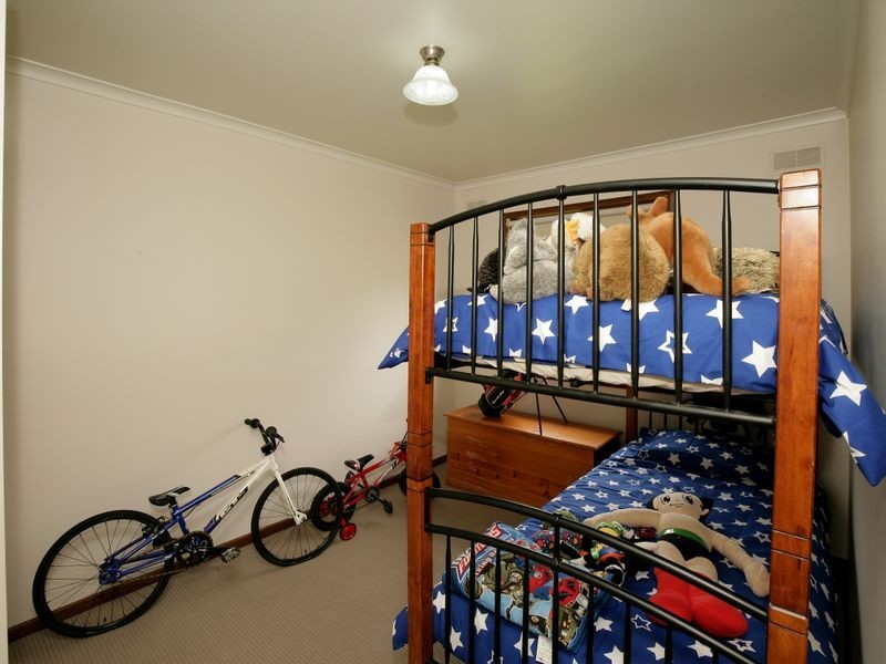 157 Raye Street, Tolland NSW 2650