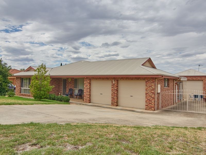 18 Lamilla Street, Glenfield Park NSW 2650