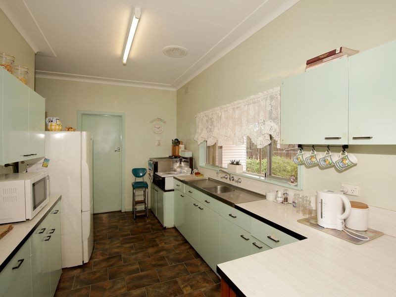 192 Cowabbie Street, Coolamon NSW 2701