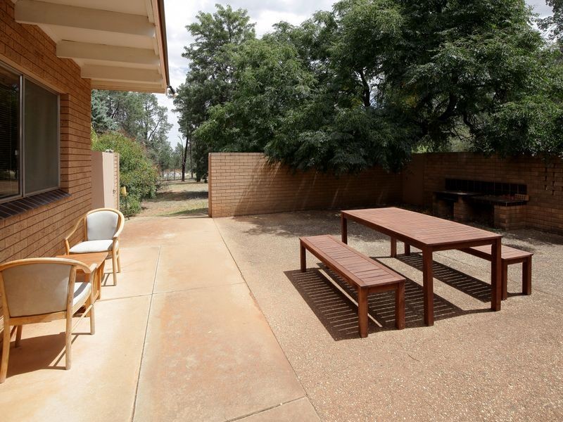 192 Cowabbie Street, Coolamon NSW 2701