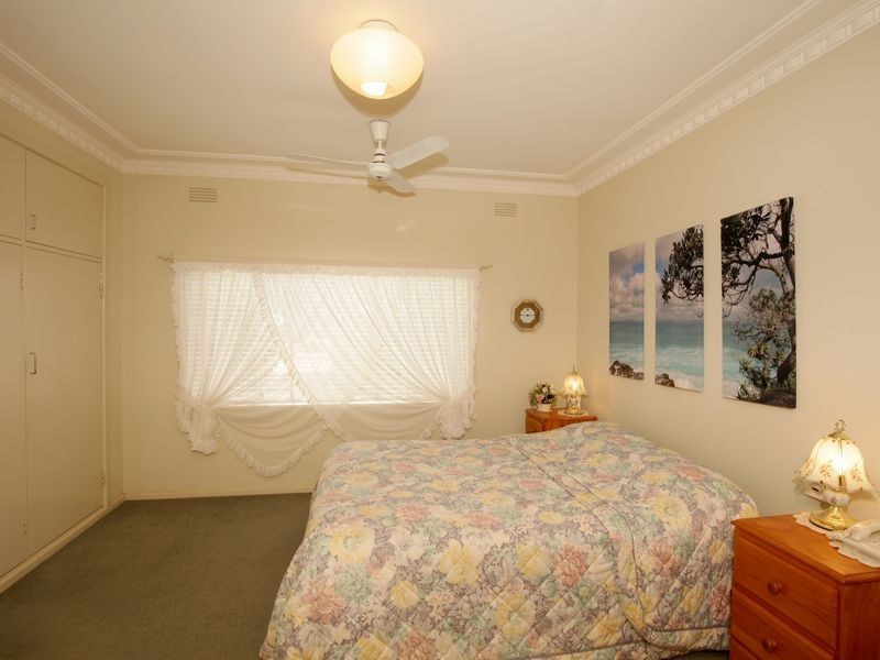 192 Cowabbie Street, Coolamon NSW 2701