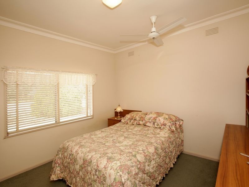 192 Cowabbie Street, Coolamon NSW 2701