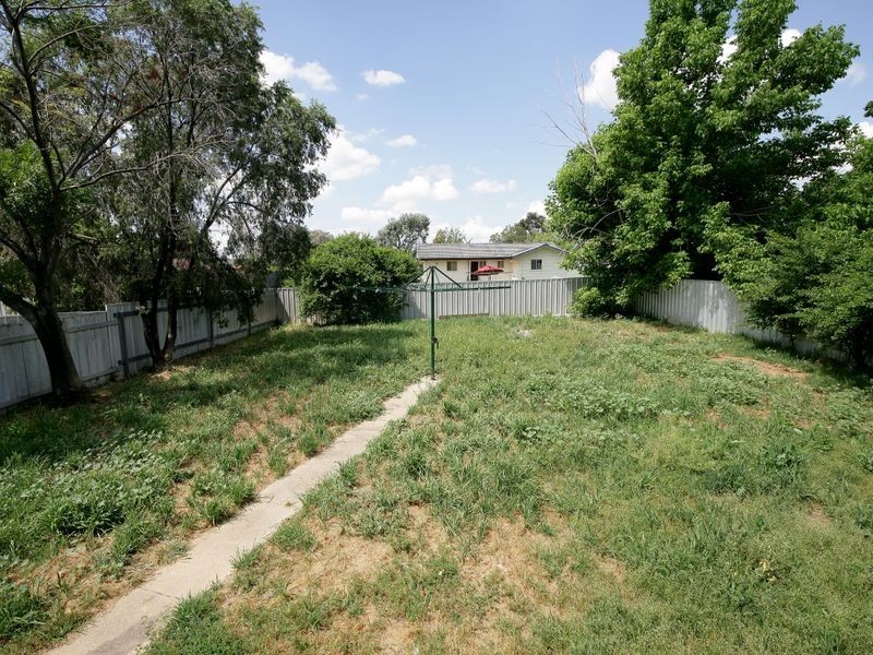 154 Raye Street, Tolland NSW 2650
