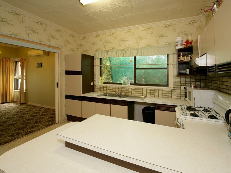 92 Macleay Street, Turvey Park NSW 2650