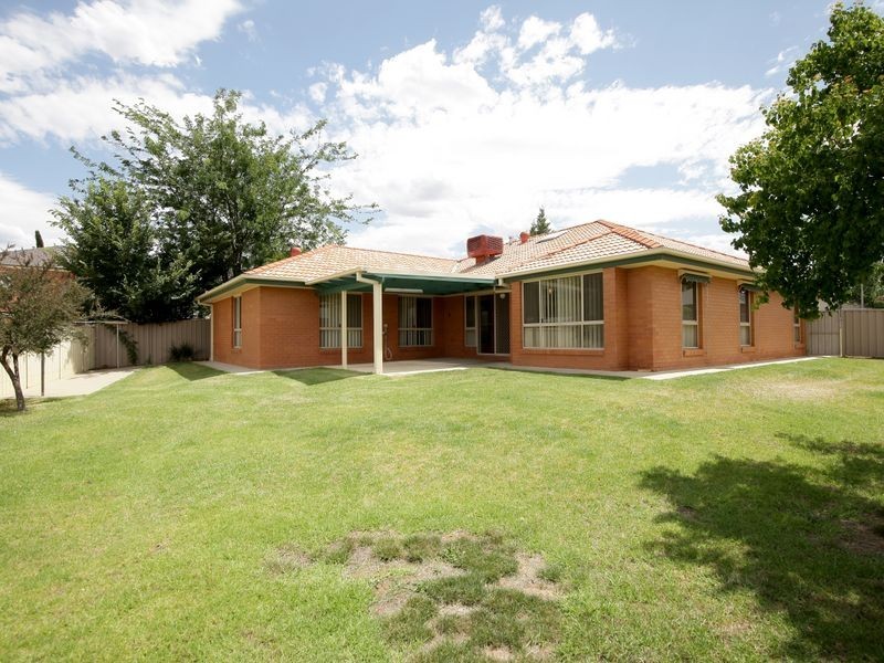 45 Tamar Drive, Tatton NSW 2650