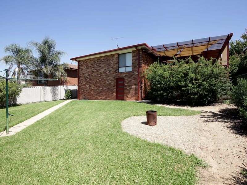 3 Patamba Street, Kooringal NSW 2650