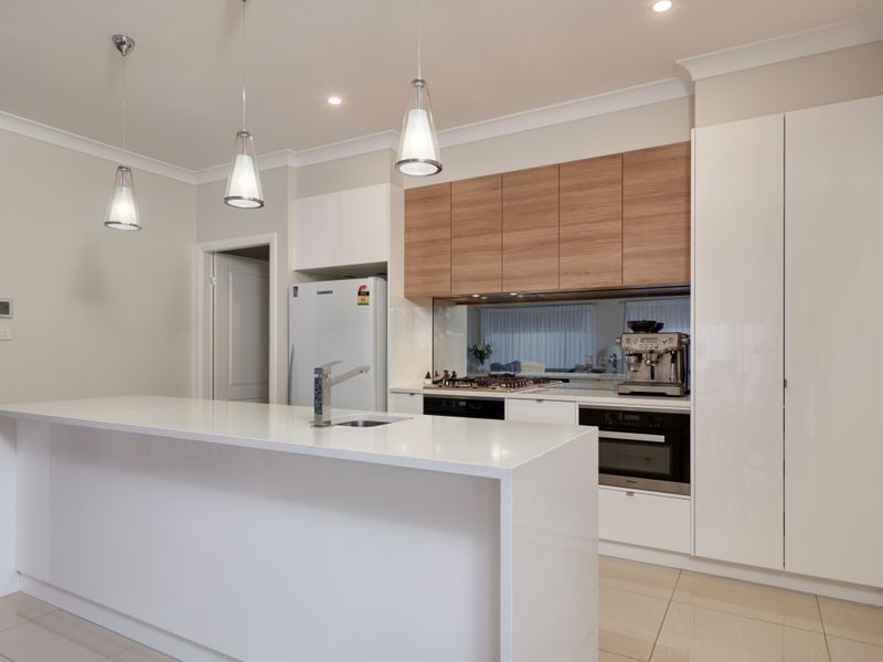 10 Darling Place, Tatton NSW 2650