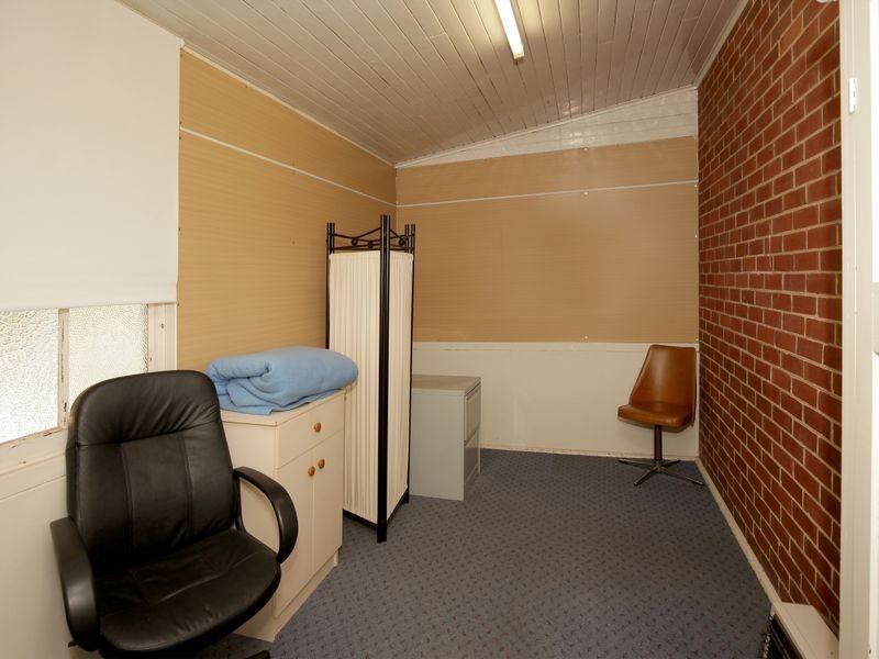 28 Simmons Street, Wagga Wagga NSW 2650