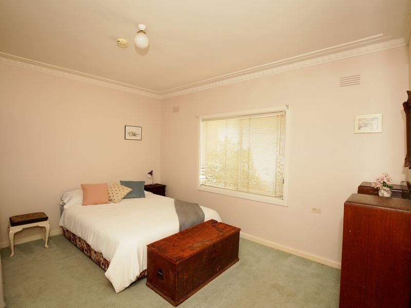 55 Beckwith Street, Wagga Wagga NSW 2650