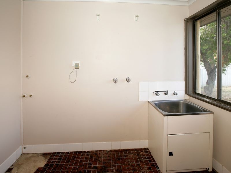 68 Connorton Avenue, Ashmont NSW 2650